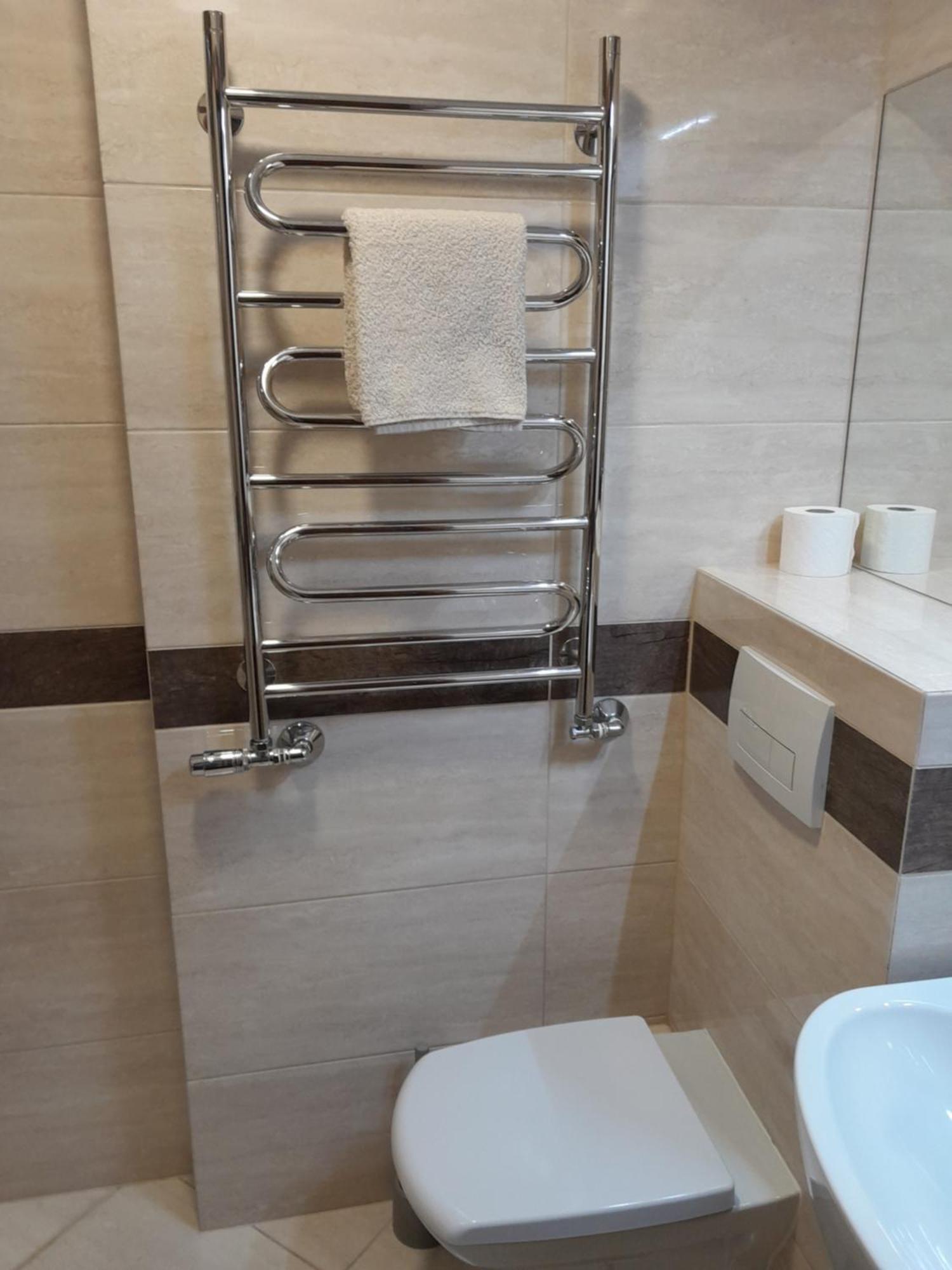 Hostel Polon Pułtusk Екстериор снимка