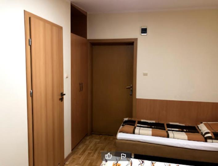 Hostel Polon Pułtusk Екстериор снимка